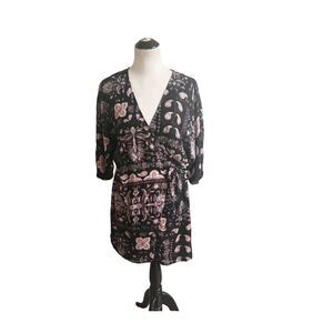 Lovestitch Paisley Metallic Wrap Dress Size Small NWT Black
